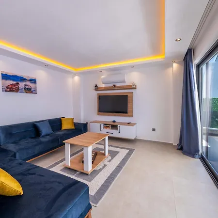 Lovelet Villa *